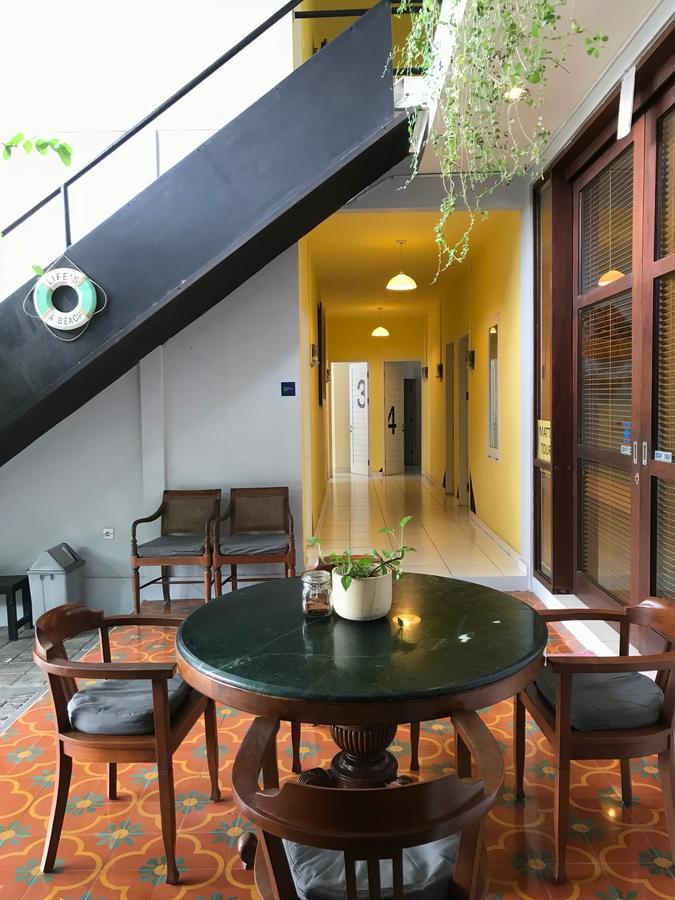 Matta Lodge Kuta Selatan Ngoại thất bức ảnh